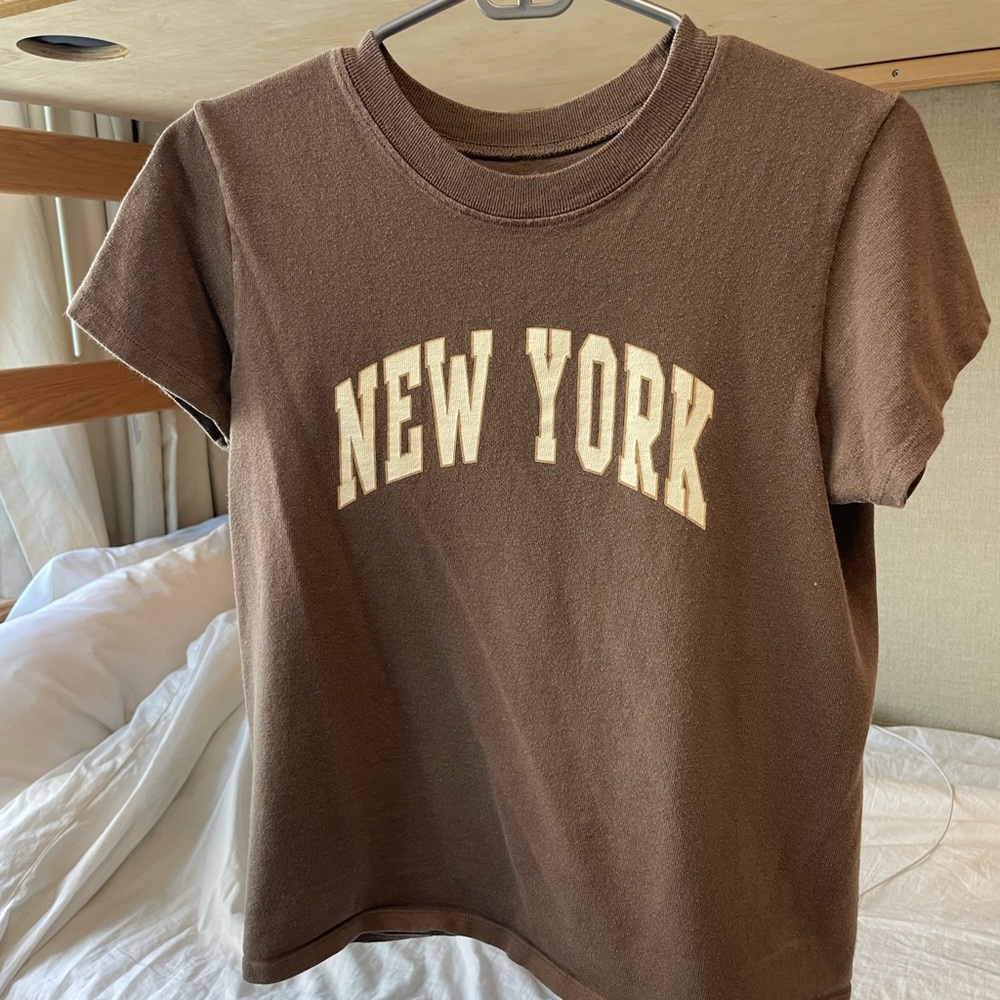 Brandy Melville graphic T-shirt